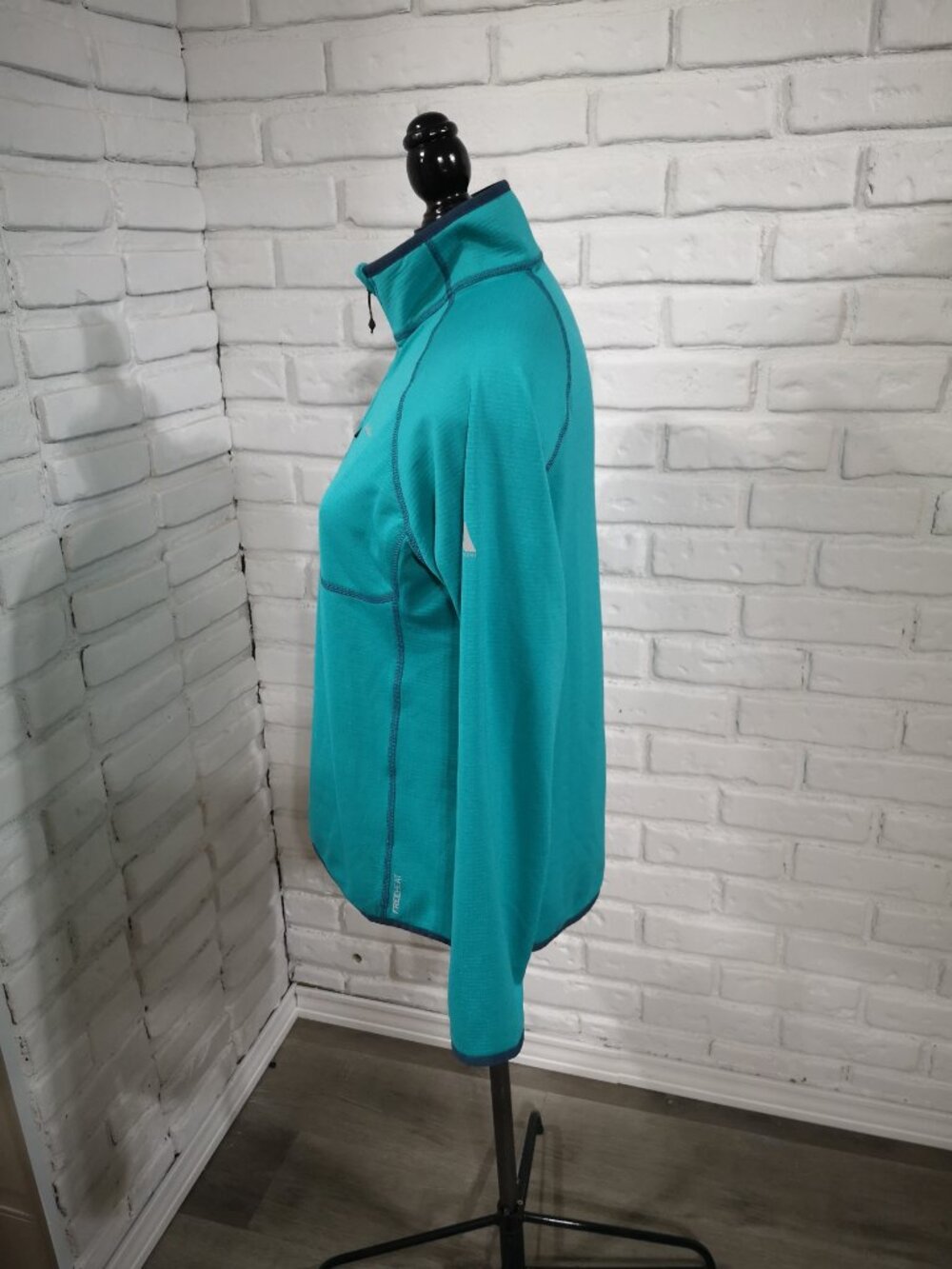 Eddie Bauer Assent Ladies Size Large Teal w/ Navy Fleece Lined Free Heat Polo - Picture 4 of 15